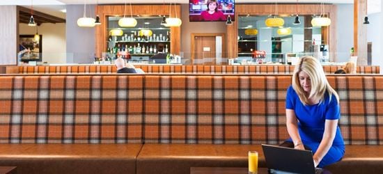The Upperdeck Airport Lounge Bar in Glasgow Airport