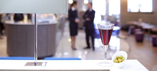 Complimentary drinks at Club Aspire Lounge Gatwick Airport North Terminal