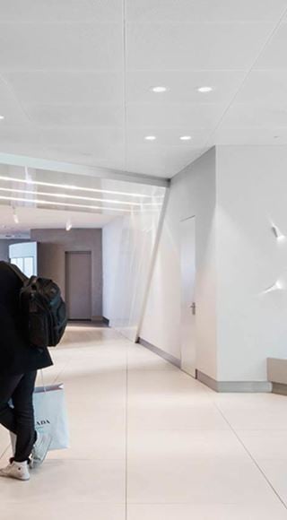 The Lounge 41 Aspire Airport Lounge in Amsterdam Schiphol Airport