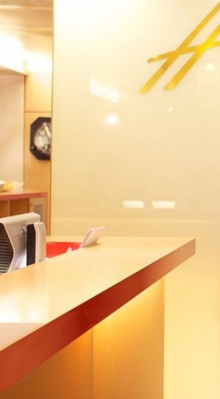 The Swissport Horizon Airport Lounge reception in Geneva Airport