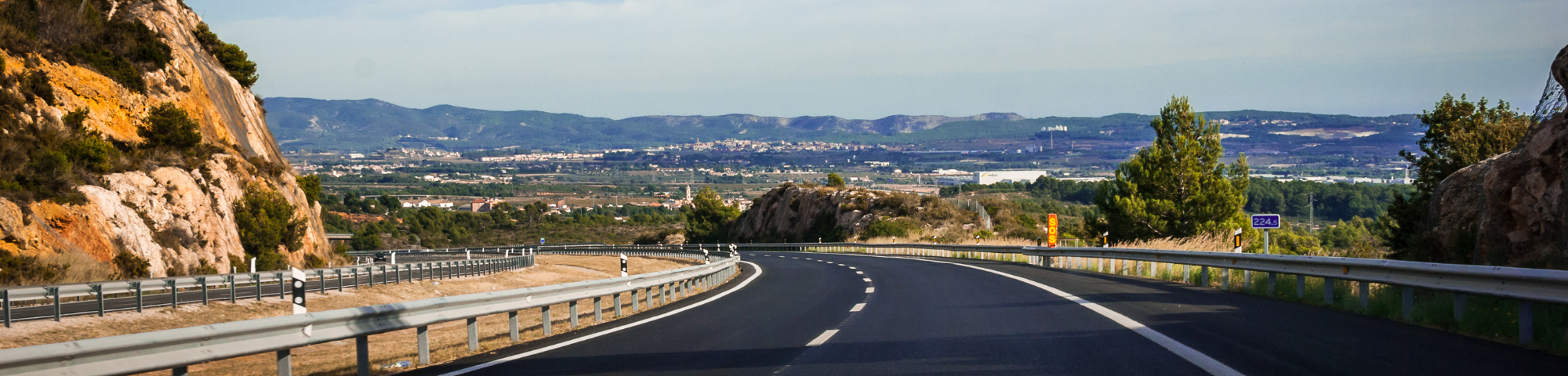 Image of a road heading to Barcelona