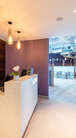 Reception area of Manchester Terminal 2 Aspire Lounge